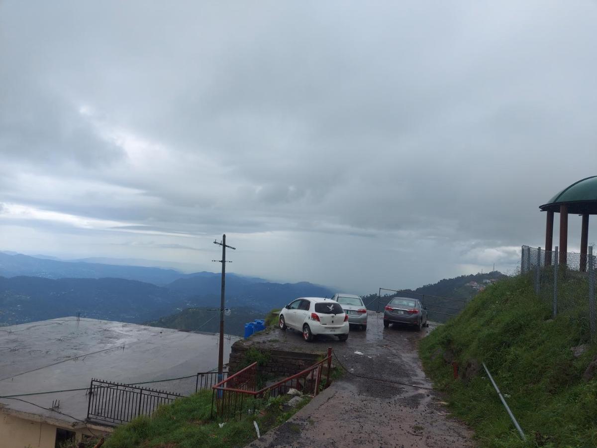 Shahrukh Heights Hotel Murree Exterior photo